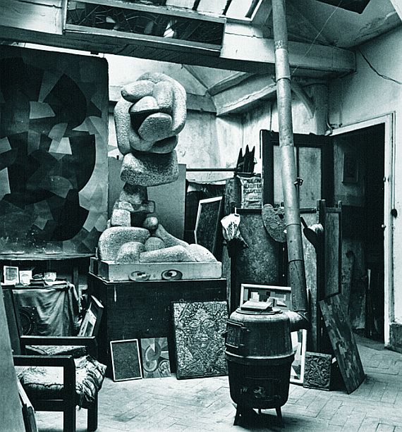 J.J. van der Maaten - 2 Bll.: Atelier Otto Freundlich. Georges Braque in seinem Atelier Rue du Douanier