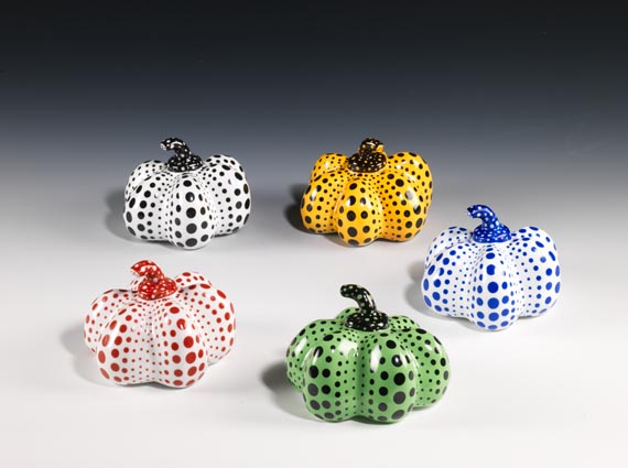 Yayoi Kusama - 5 Porcelain Pumkins - Weitere Abbildung
