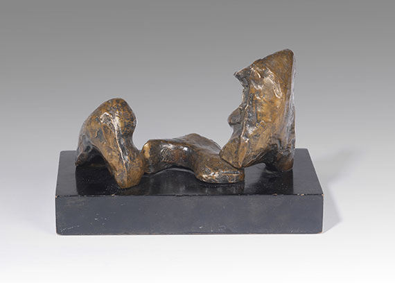 Henry Moore - Three Piece Reclining Figure: Maquette Nr 1“ - Weitere Abbildung