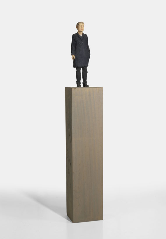 Stephan Balkenhol - Ohne Titel (Mann mit schwarzem Mantel) - Weitere Abbildung