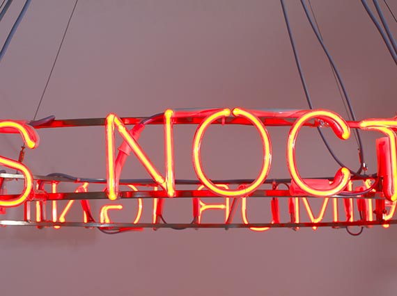 Cerith Wyn Evans - In girum imus nocte et consumimur igni - Weitere Abbildung