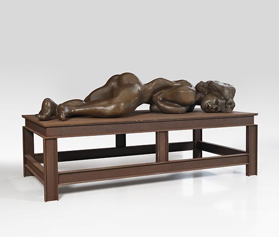 Thomas Schütte<br />Bronzefrau Nr. 12, 2003