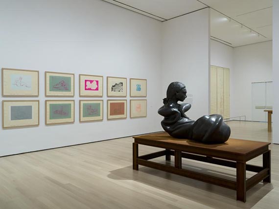 Abbildung zu:  Museum of Modern Art, New York, Ausstellungsansicht "Thomas Schütte".  
