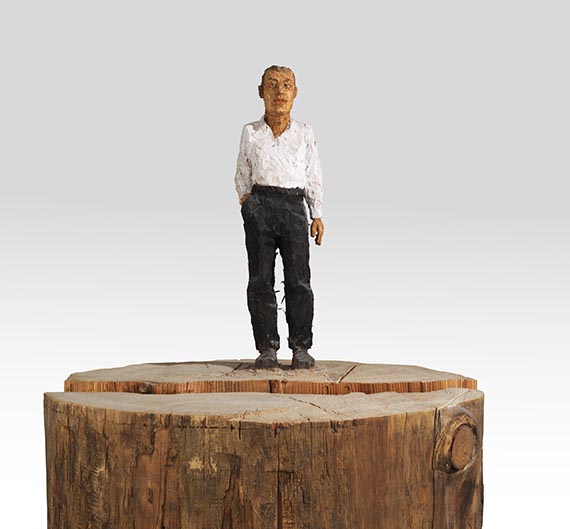 Stephan Balkenhol - Mann auf gespaltenem Sockel